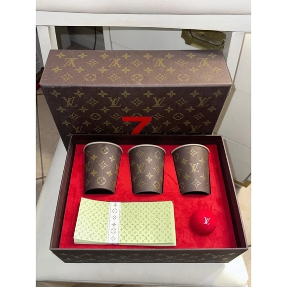 Louis Vuitton SS22 Show Invitation Beer Pong Cup & Ball Game- LT3260 - Picture 3 of 9